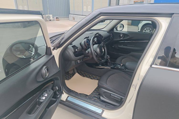 Used MINI Clubman 2019 1.5T ONE Interior 2