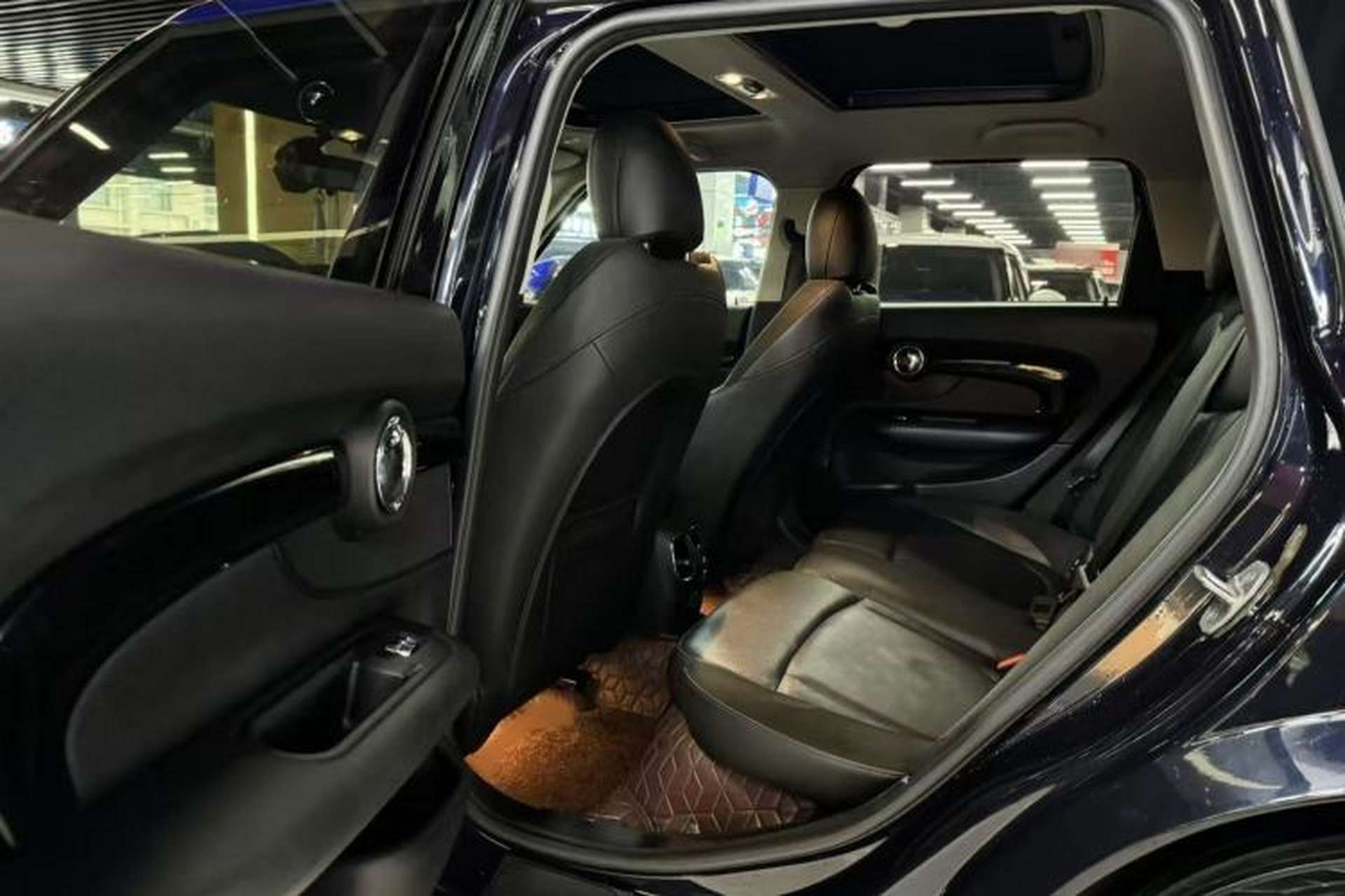 Used MINI Clubman 2019 2.0T COOPER S Interior 3
