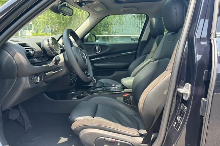 Used MINI Clubman 2019 1.5T COOPER Connoisseur Interior 4