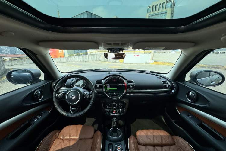 Used MINI Clubman 2019 1.5T COOPER Connoisseur Interior 5