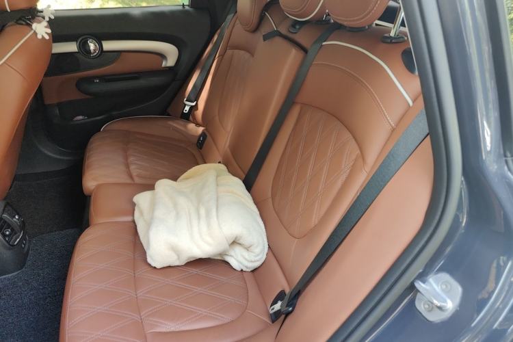 Used MINI Clubman 2019 2.0T COOPER S Left Rear Seat