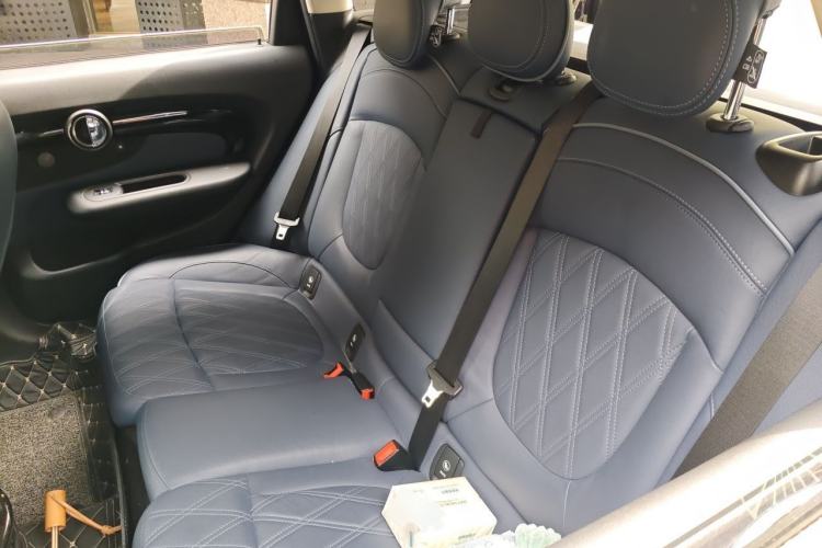 Used MINI Clubman 2019 2.0T COOPER S Left Rear Seat