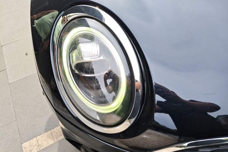 Used MINI Clubman 2019 2.0T COOPER S Right Front Headlight