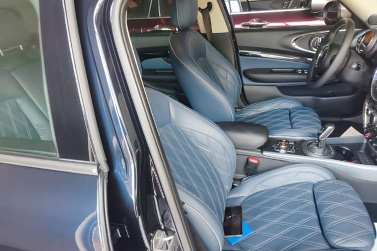 Used MINI Clubman 2019 1.5T COOPER Connoisseur Right Front Seat
