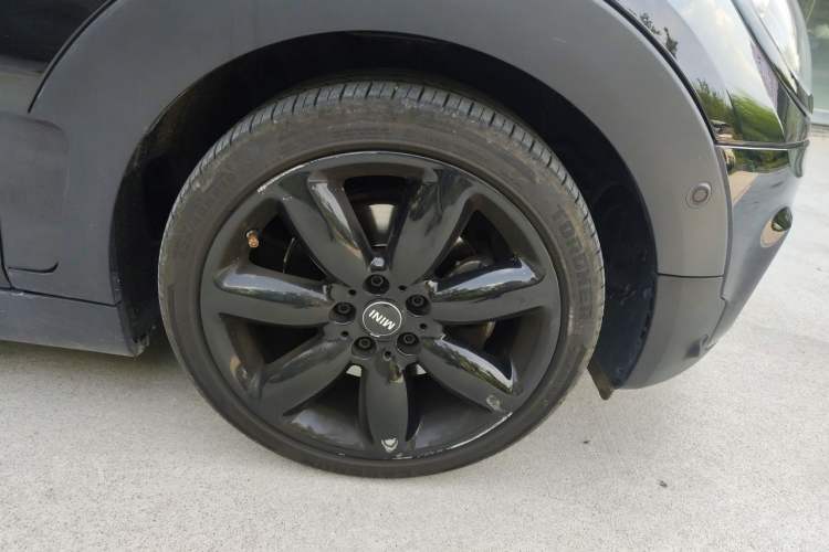 Used MINI Clubman 2019 2.0T COOPER S Right Front Wheel Hub