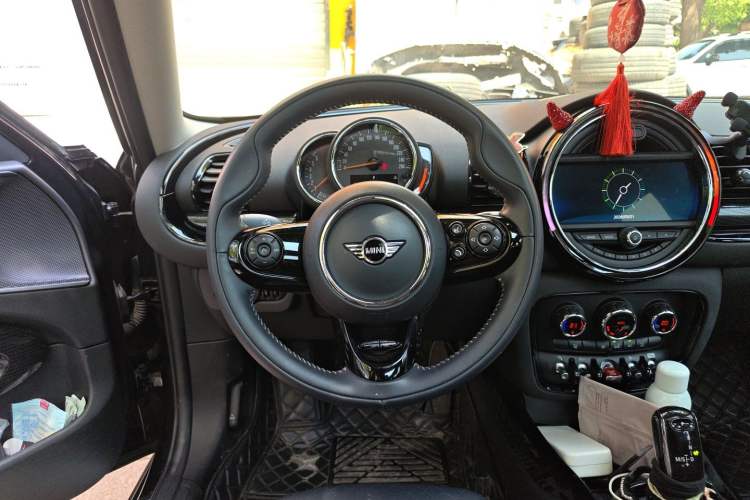 Used MINI Clubman 2019 1.5T COOPER Connoisseur Steering Wheel