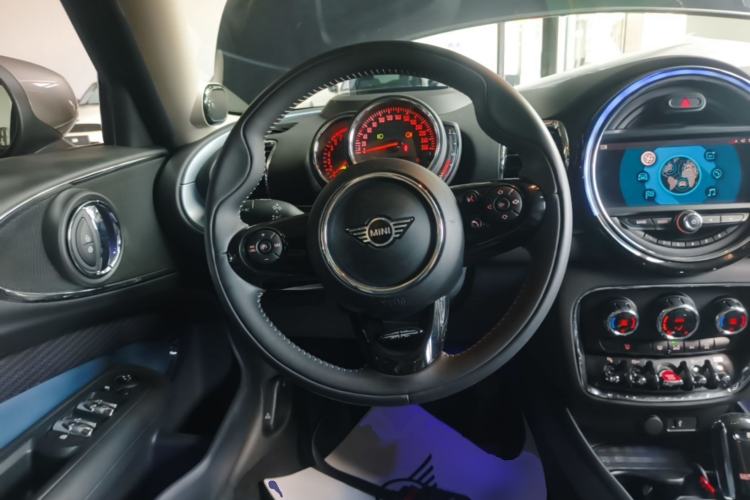 Used MINI Clubman 2019 1.5T COOPER Connoisseur Steering Wheel