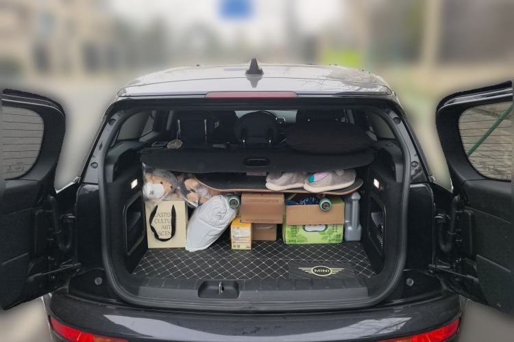 Used MINI Clubman 2019 1.5T COOPER Connoisseur Trunk