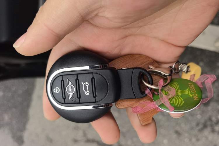 Used MINI Clubman 2019 1.5T COOPER Connoisseur Vehicle Key