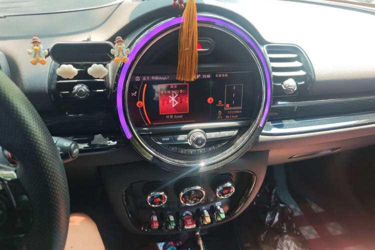 Used MINI Clubman 2019 1.5T COOPER Connoisseur Audio And AC Panel