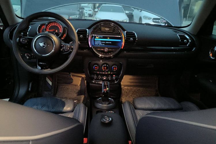 Used MINI Clubman 2019 1.5T COOPER Connoisseur Audio And AC Panel