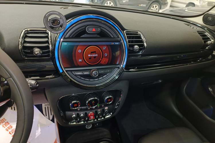Used MINI Clubman 2019 2.0T COOPER S Audio And AC Panel