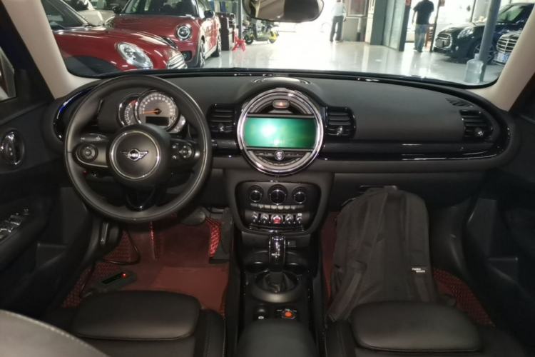 Used MINI Clubman 2019 1.5T COOPER Center Console