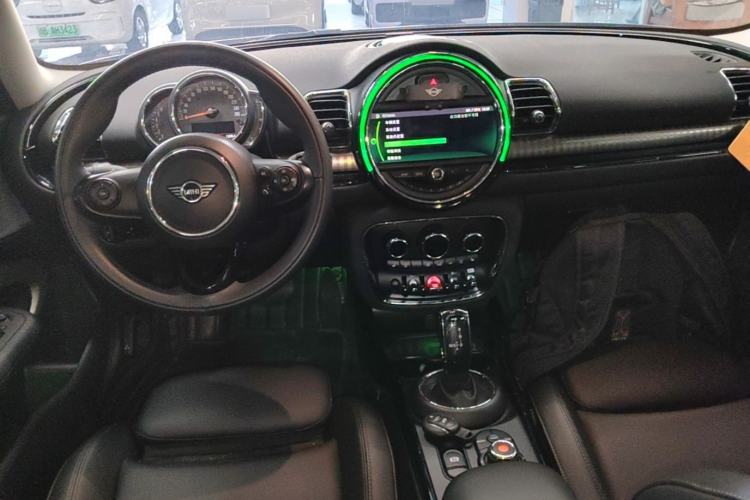 Used MINI Clubman 2019 1.5T COOPER Center Console