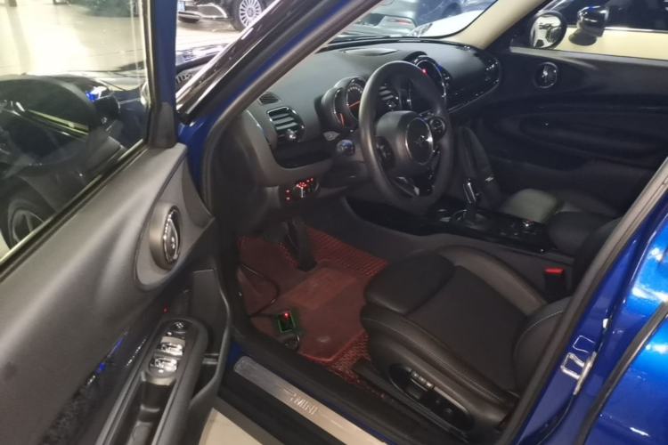 Used MINI Clubman 2019 1.5T COOPER Driver Seat