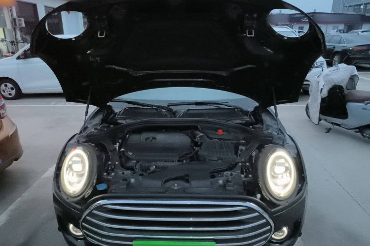 Used MINI Clubman 2019 1.5T COOPER Connoisseur Engine Bay