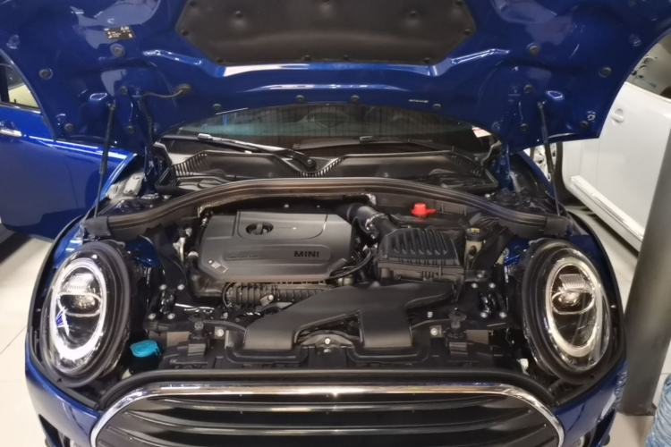 Used MINI Clubman 2019 1.5T COOPER Engine Bay
