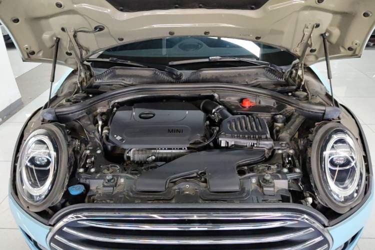 Used MINI Clubman 2019 1.5T COOPER Engine Bay