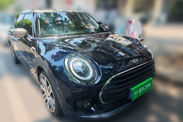 Used MINI Clubman 2019 1.5T COOPER Connoisseur Front Right 45 Deg
