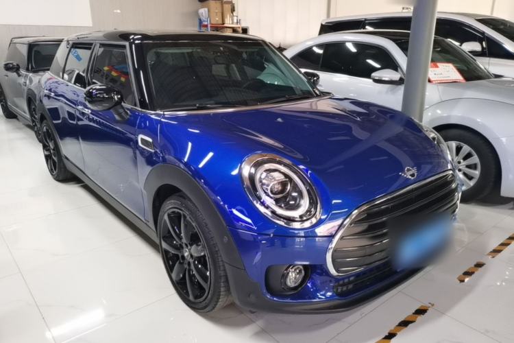 Used MINI Clubman 2019 1.5T COOPER Front Right 45 Deg