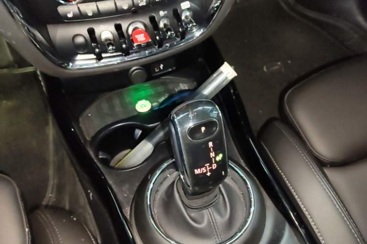 Used MINI Clubman 2019 1.5T COOPER Gear Lever