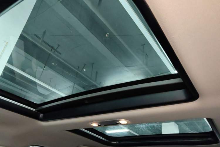 Used MINI Clubman 2019 1.5T COOPER Headliner