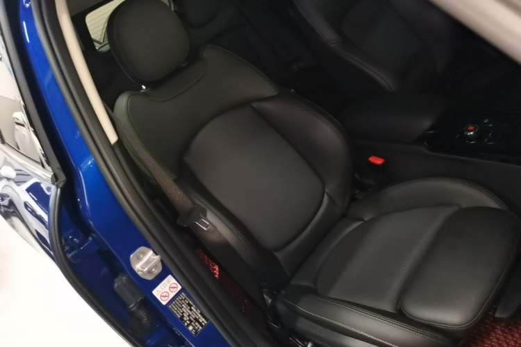 Used MINI Clubman 2019 1.5T COOPER Right Front Seat