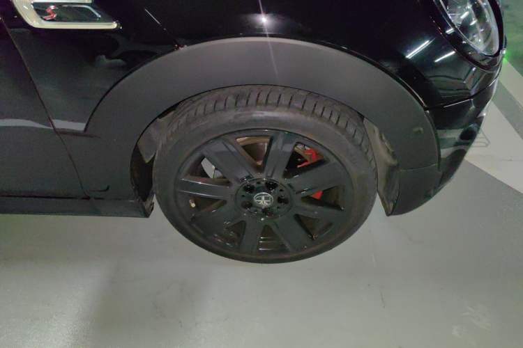 Used MINI Clubman 2019 2.0T COOPER S Right Front Wheel Hub