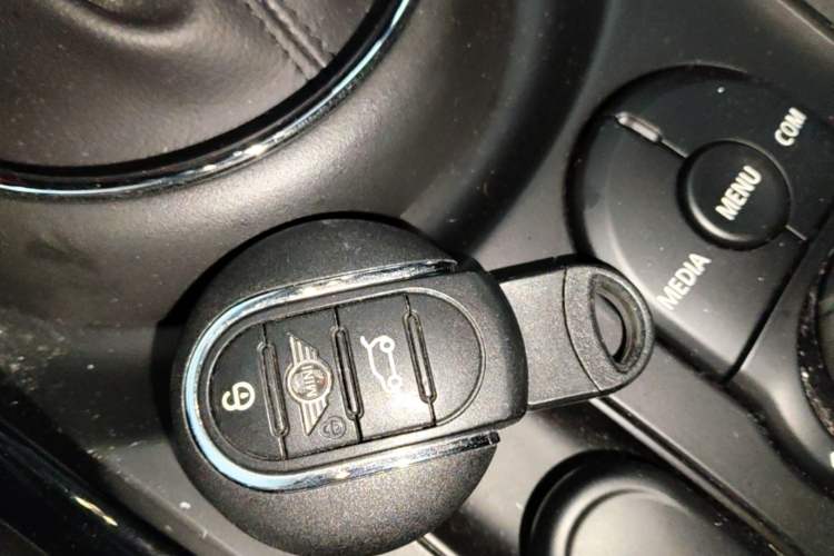 Used MINI Clubman 2019 1.5T COOPER Vehicle Key