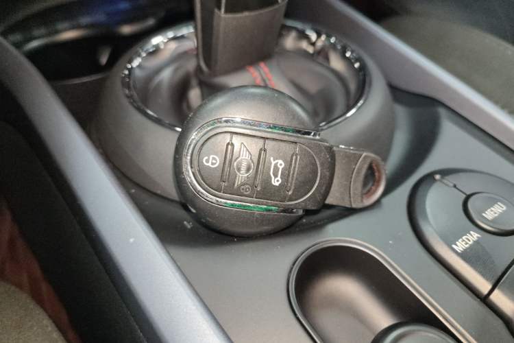 Used MINI Clubman 2019 2.0T COOPER S Vehicle Key