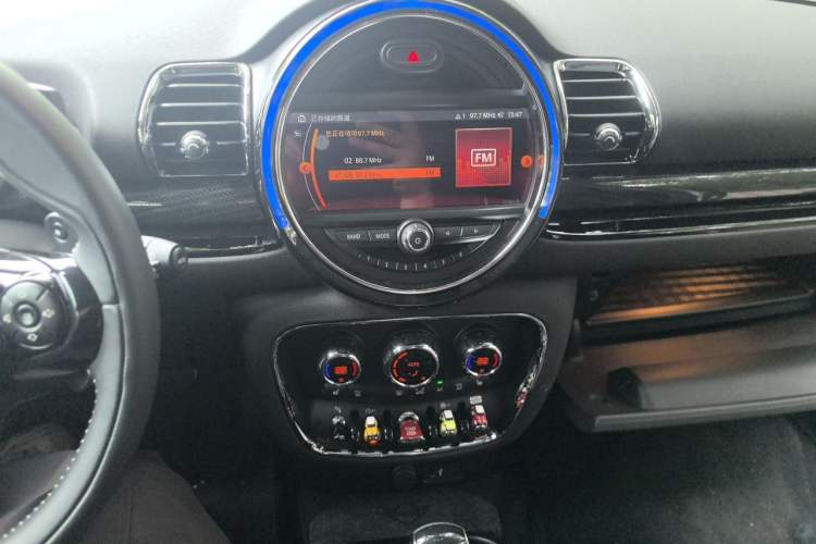Used MINI Clubman 2019 2.0T COOPER S Audio And AC Panel