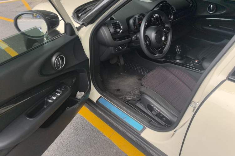 Used MINI Clubman 2019 2.0T COOPER S Driver Seat