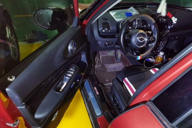 Used MINI Clubman 2019 1.5T COOPER Connoisseur Driver Seat