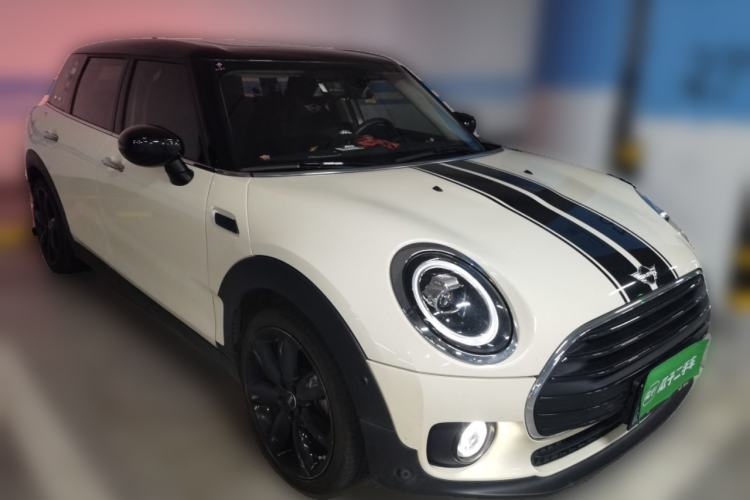 Used MINI Clubman 2019 1.5T COOPER Connoisseur Front Right 45 Deg