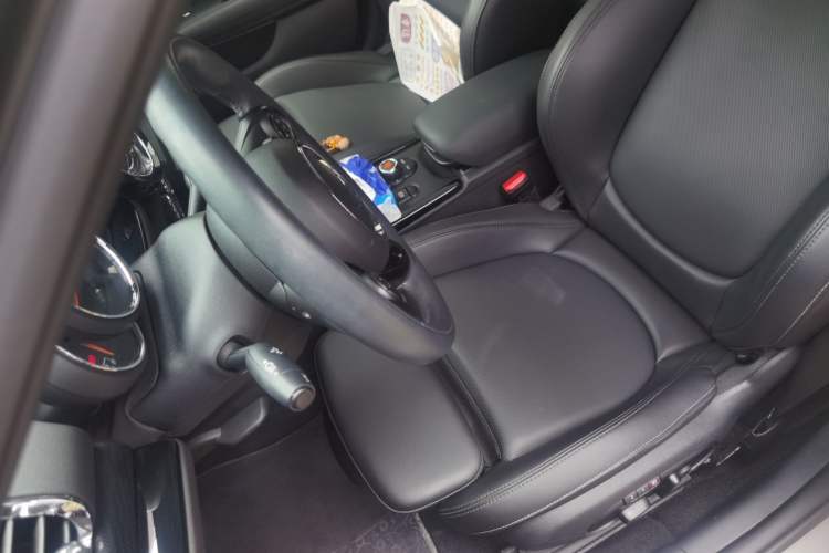 Used MINI Clubman 2019 1.5T COOPER Left Front Seat