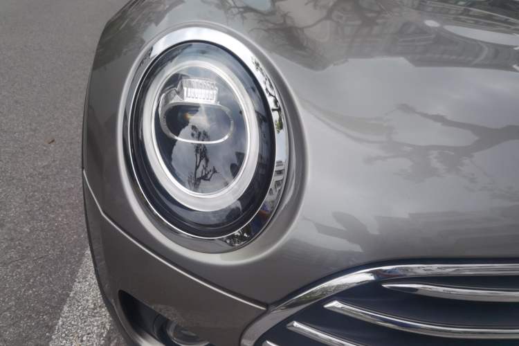 Used MINI Clubman 2019 1.5T COOPER Right Front Headlight