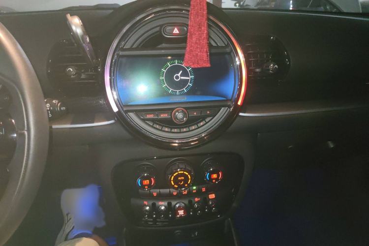 Used MINI Clubman 2019 1.5T COOPER Connoisseur Audio And AC Panel
