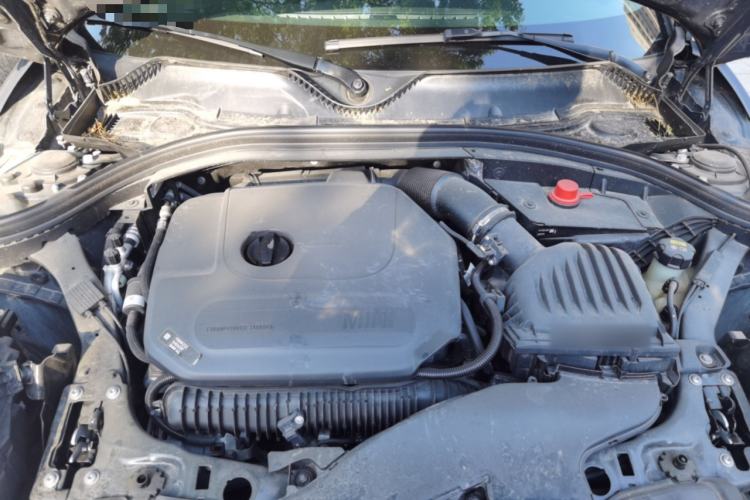 Used MINI Clubman 2019 2.0T COOPER S Engine Bay