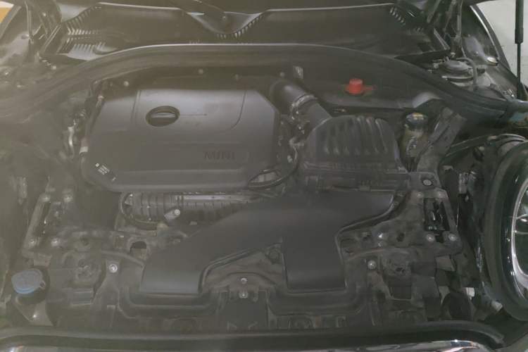 Used MINI Clubman 2019 1.5T COOPER Connoisseur Engine Bay