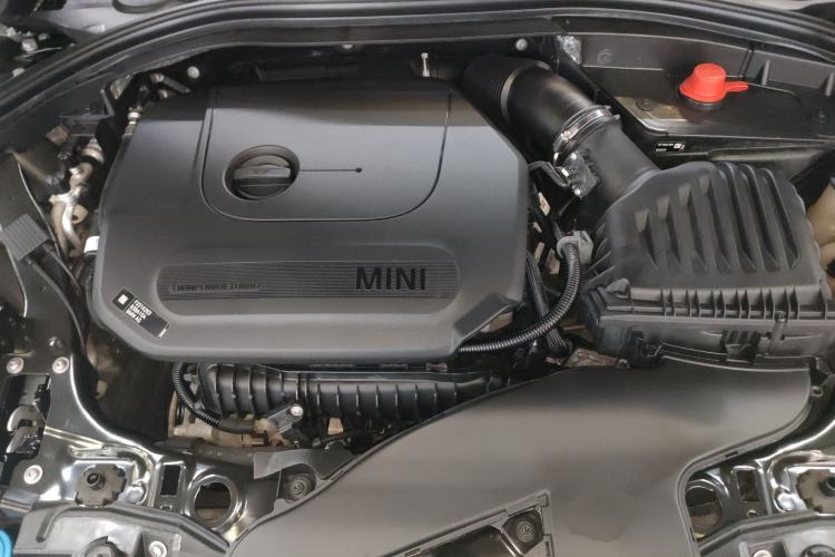 Used MINI Clubman 2019 1.5T COOPER Engine Bay