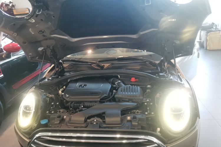 Used MINI Clubman 2019 1.5T COOPER Engine Bay
