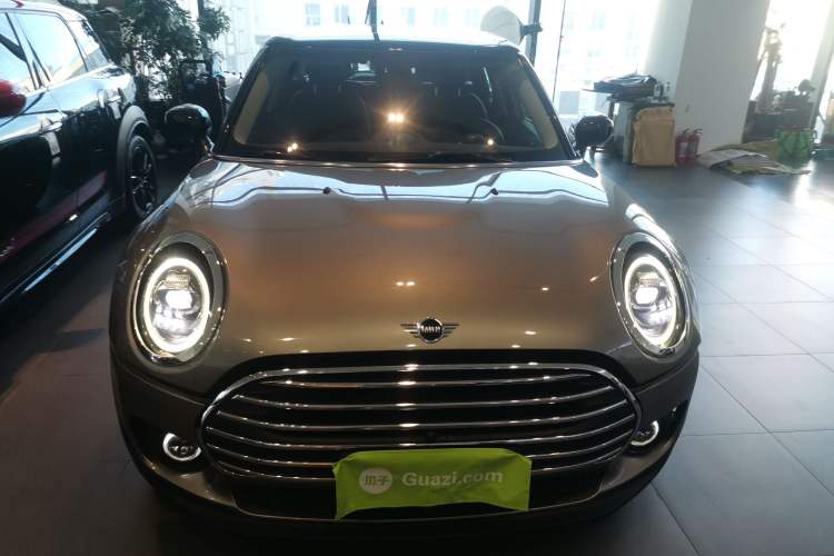 Used MINI Clubman 2019 1.5T COOPER Front