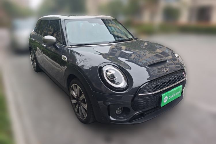 Used MINI Clubman 2019 2.0T COOPER S Front Right 45 Deg