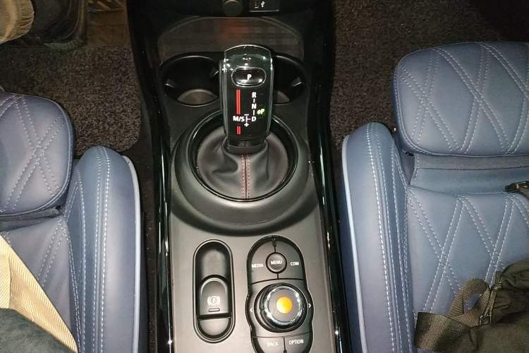 Used MINI Clubman 2019 2.0T COOPER S Gear Lever