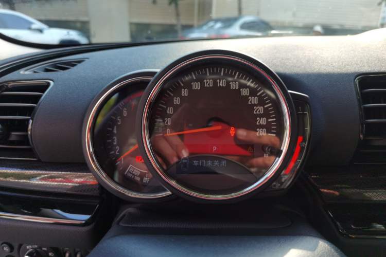 Used MINI Clubman 2019 2.0T COOPER S Instrument Cluster