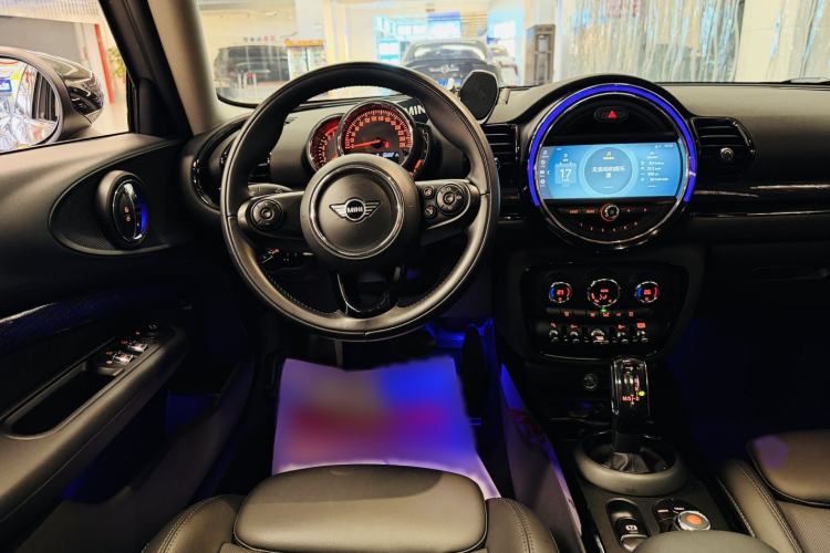 Used MINI Clubman 2019 1.5T COOPER Interior 2