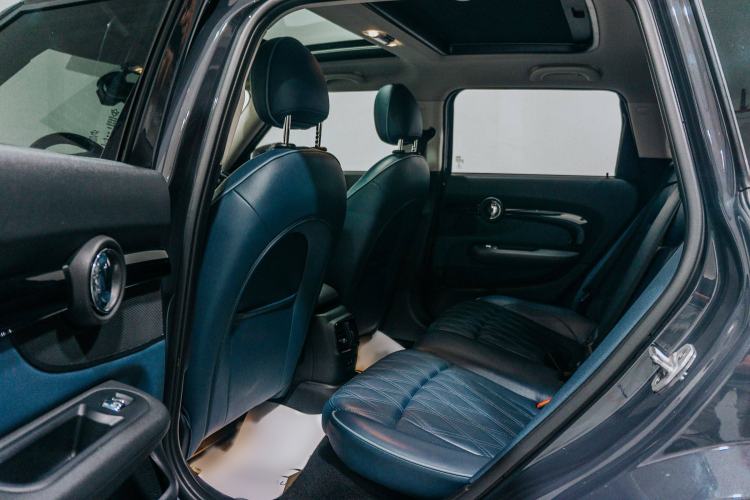 Used MINI Clubman 2019 2.0T COOPER S Interior 3