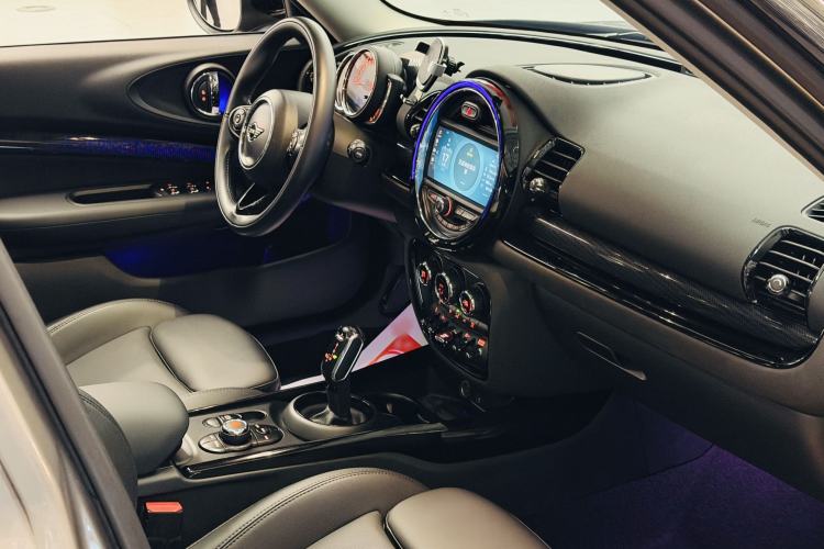 Used MINI Clubman 2019 1.5T COOPER Interior 8