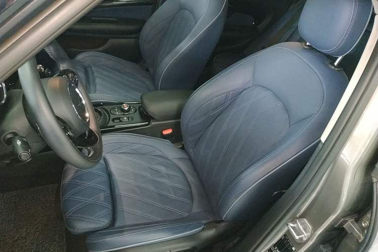 Used MINI Clubman 2019 2.0T COOPER S Left Front Seat
