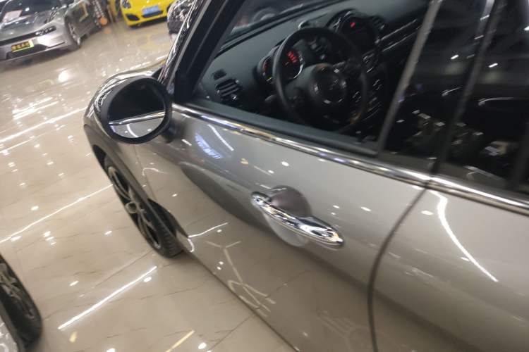 Used MINI Clubman 2019 1.5T COOPER Left Side